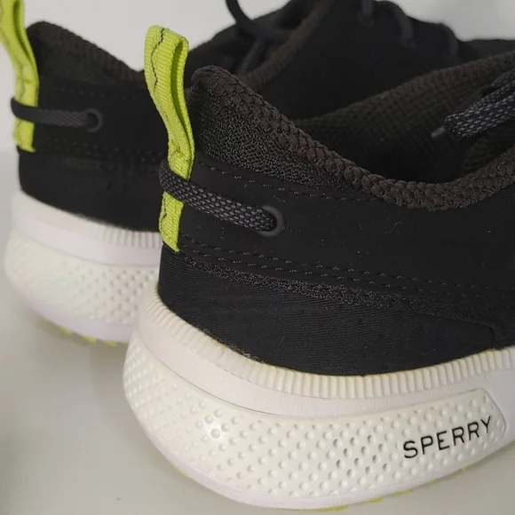 Sperry Shoes - Picture 3 of 11